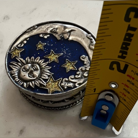 Round Pewter Lidded Trinket/Jewelry/Ring Box (Stars/Moon/Sun on Blue Enamel) - Picture 8 of 8